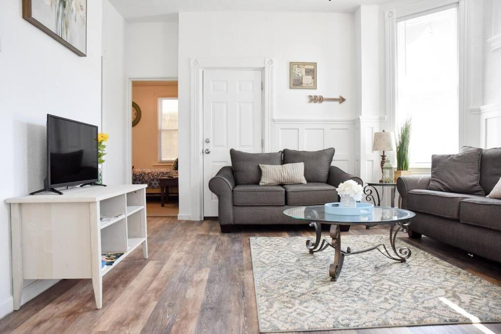 Perfect Pittsburgh Home Close To City & Airport Экстерьер фото